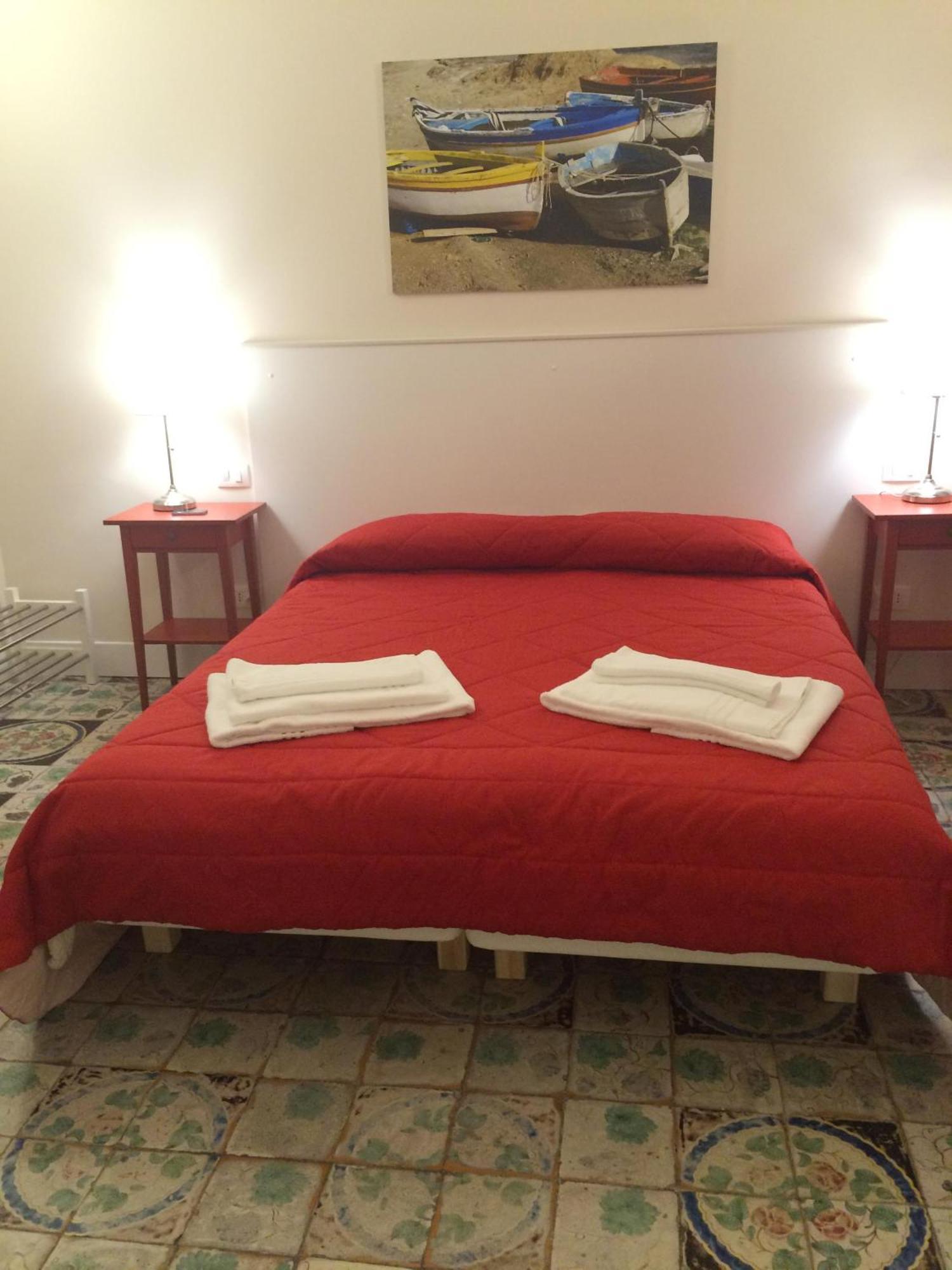 Alta Marea B&B Porto Empedocle Bagian luar foto